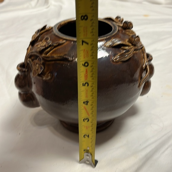 RARE Japanese clay pot with relief lotus branches; glazed; hand thrown;ANTIQUE - Picture 14 of 15